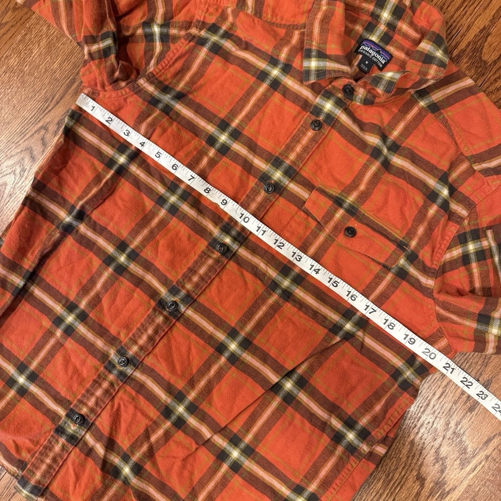 Patagonia Lightweight Fjord Flannel Shirt Men's Medium Orange Plaid Cotton - Picture 5 of 6